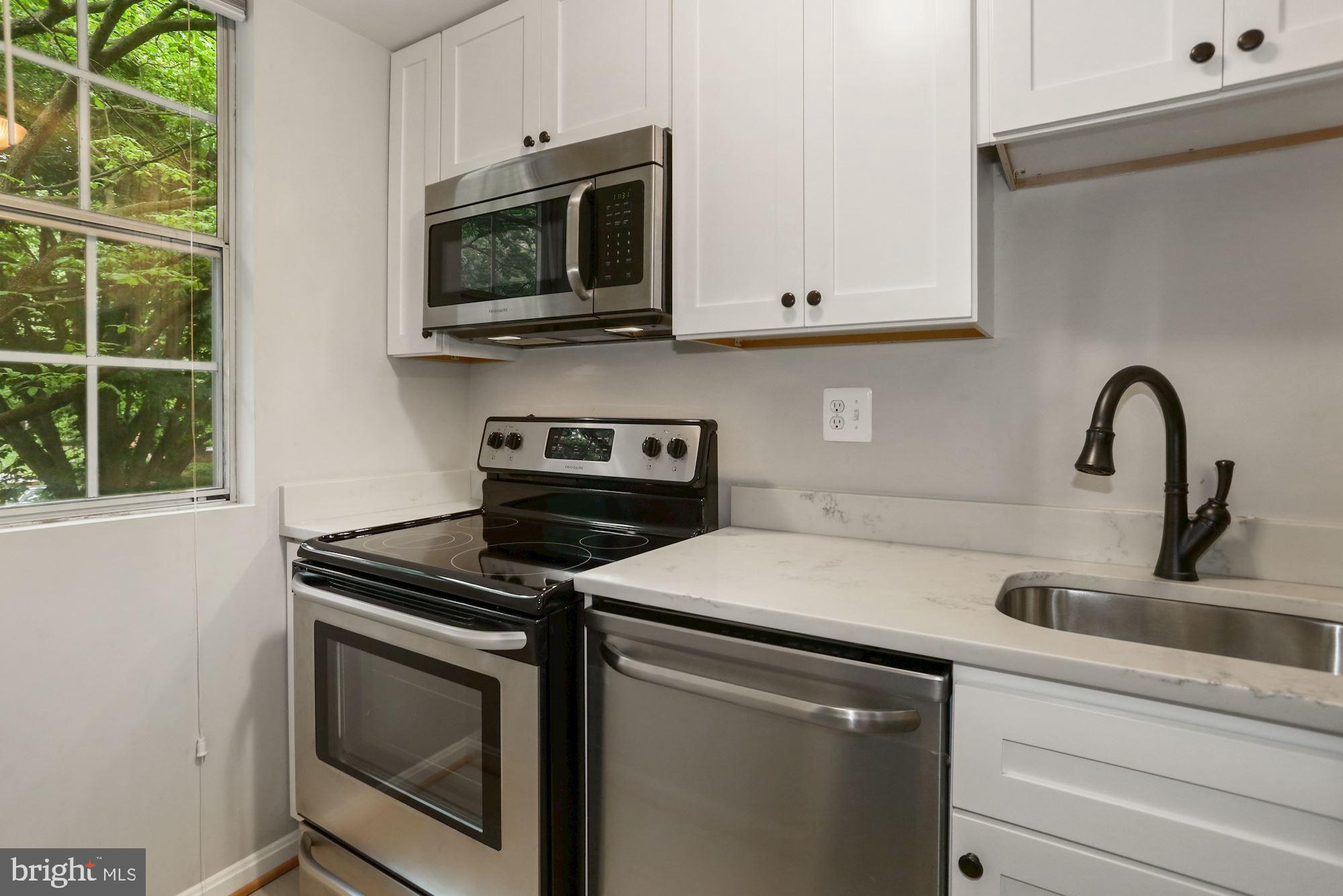 1806 Key Boulevard, Unit 9476 Arlington, VA 22201 - Photo 3 of 19