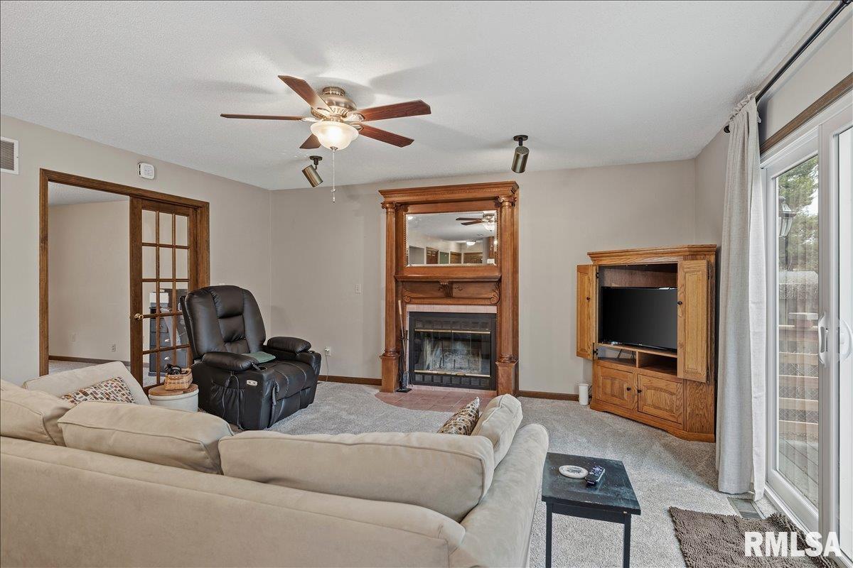 5 Taft Drive Rochester, IL 62563 - Photo 11 of 51