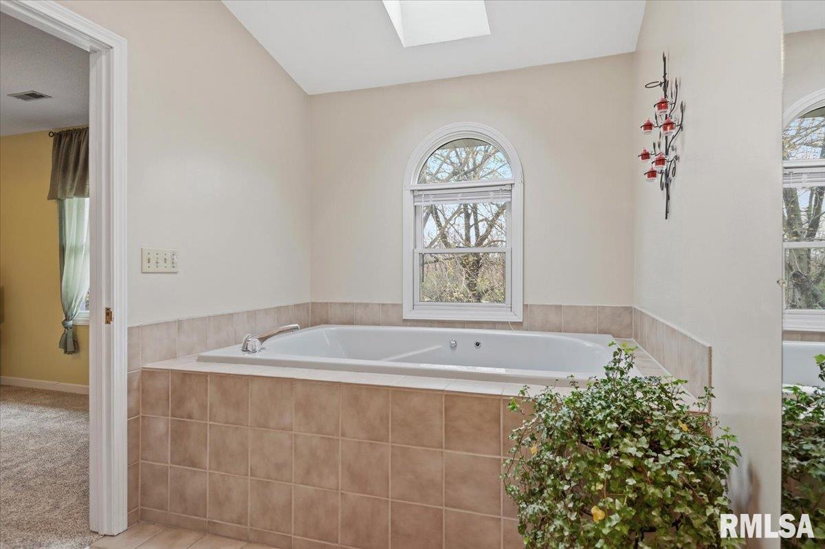 5 Taft Drive Rochester, IL 62563 - Photo 34 of 51