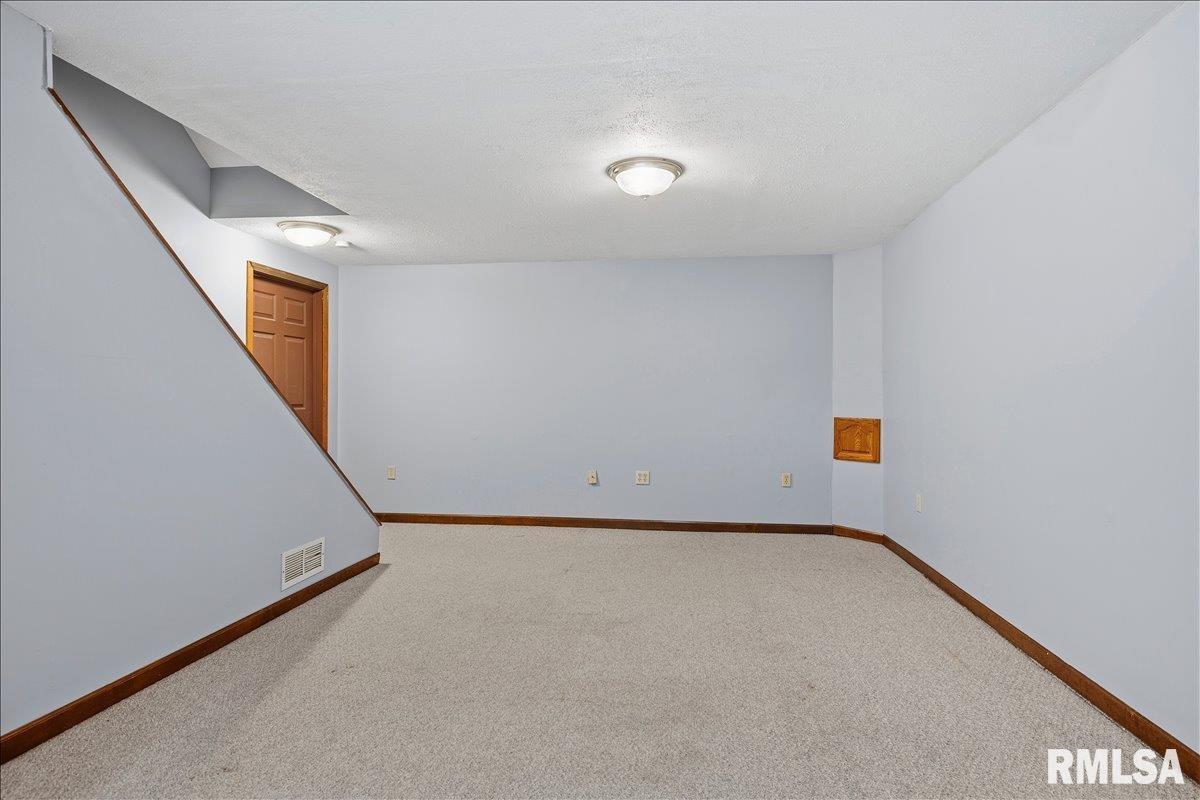 5 Taft Drive Rochester, IL 62563 - Photo 41 of 51