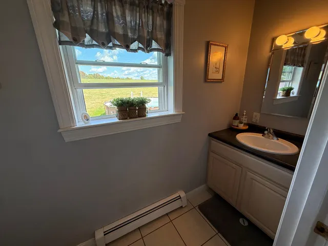 $529,900 | 10 Coffey Hill Way, Eddington, ME 04428