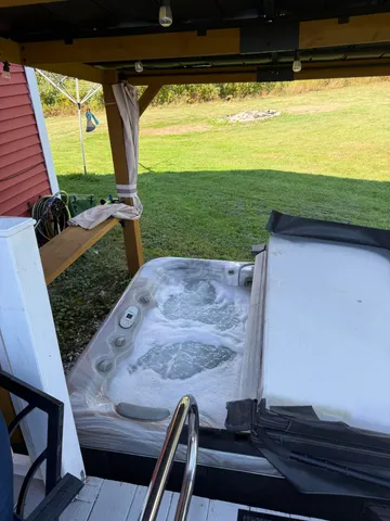 $529,900 | 10 Coffey Hill Way, Eddington, ME 04428