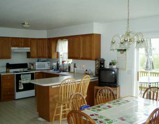 141 Stern Manor Road Fombell, PA 16123 - Photo 4 of 8 Gallery Image 4