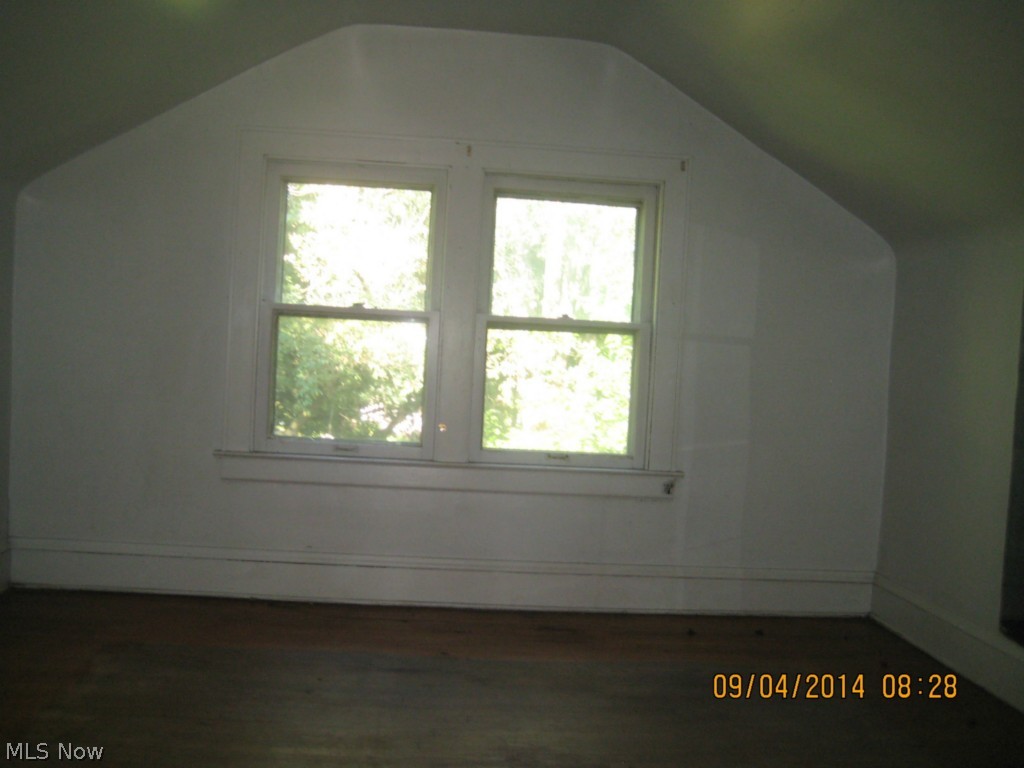 864 Aberdeen Street Akron, OH 44310 - Photo 13 of 14