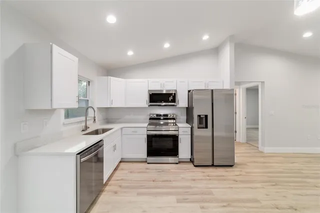 $199,900 | 15405 Southwest 26th Place, Ocala, FL 34481