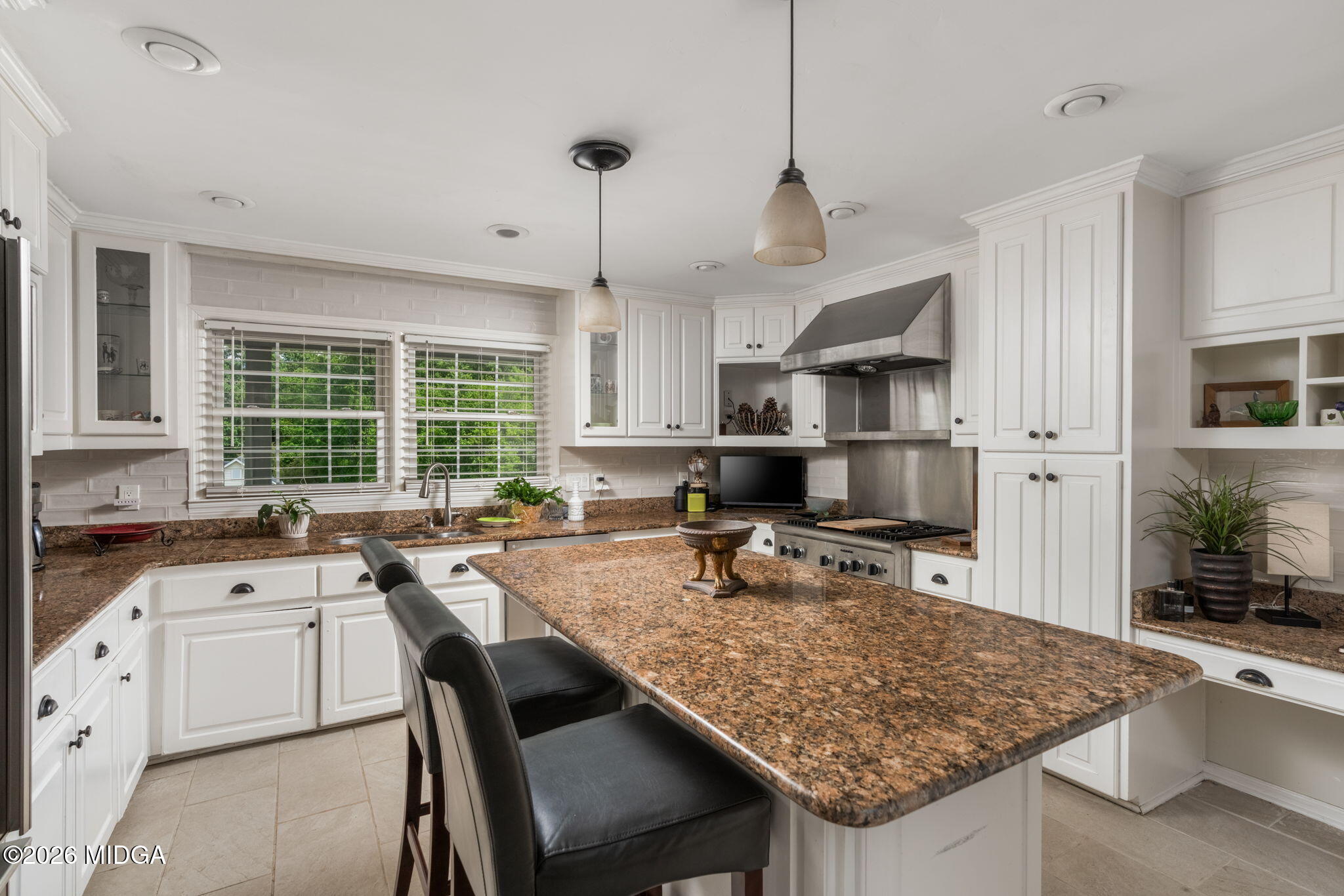 528 Commanche Drive Macon, GA 31210 - Photo 15 of 56 19-web-or-mls-AV108033-Edit