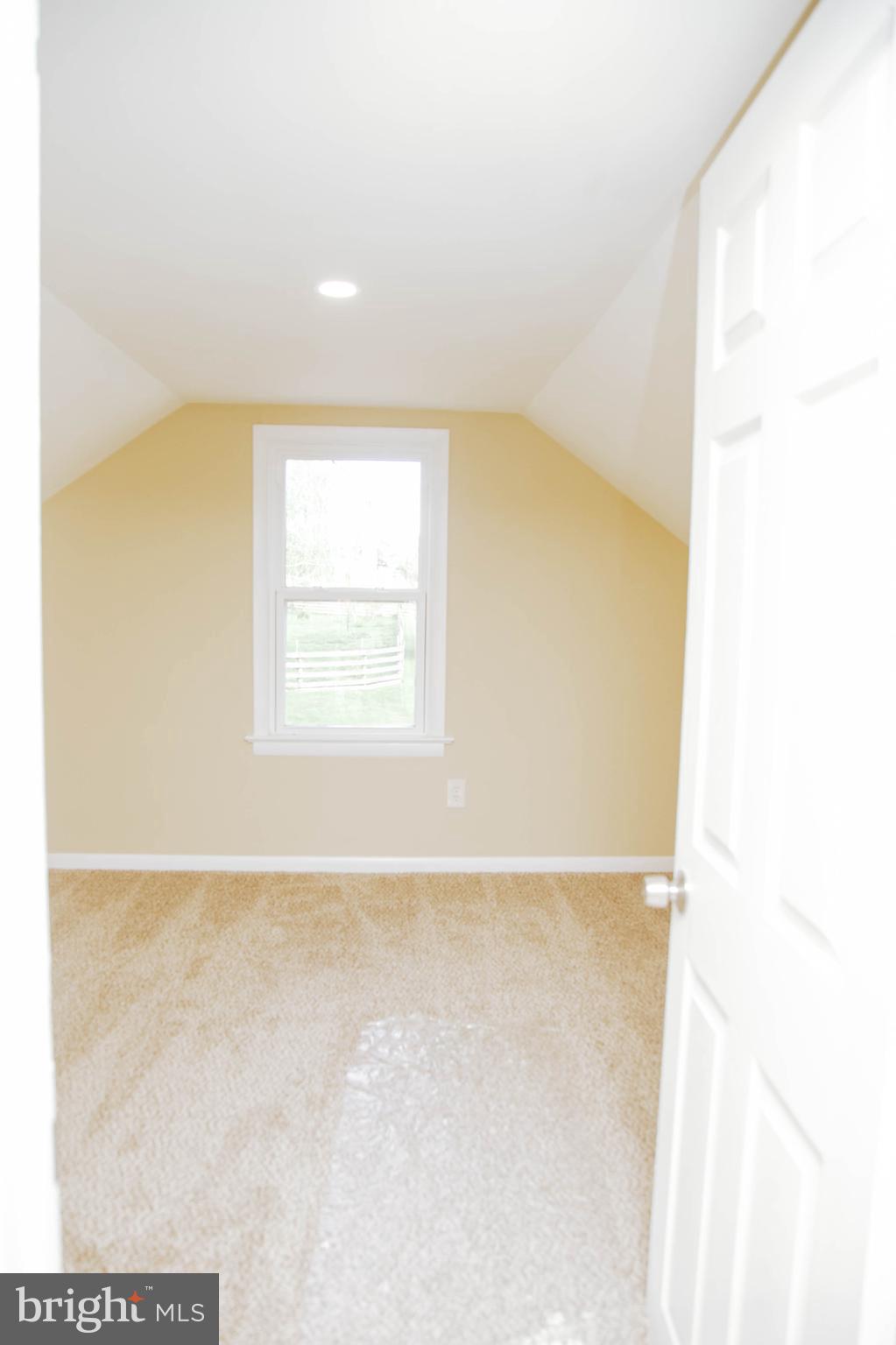 1731 Mapledale Road Elizabethtown, PA 17022 - Photo 25 of 34 Gallery Image 25