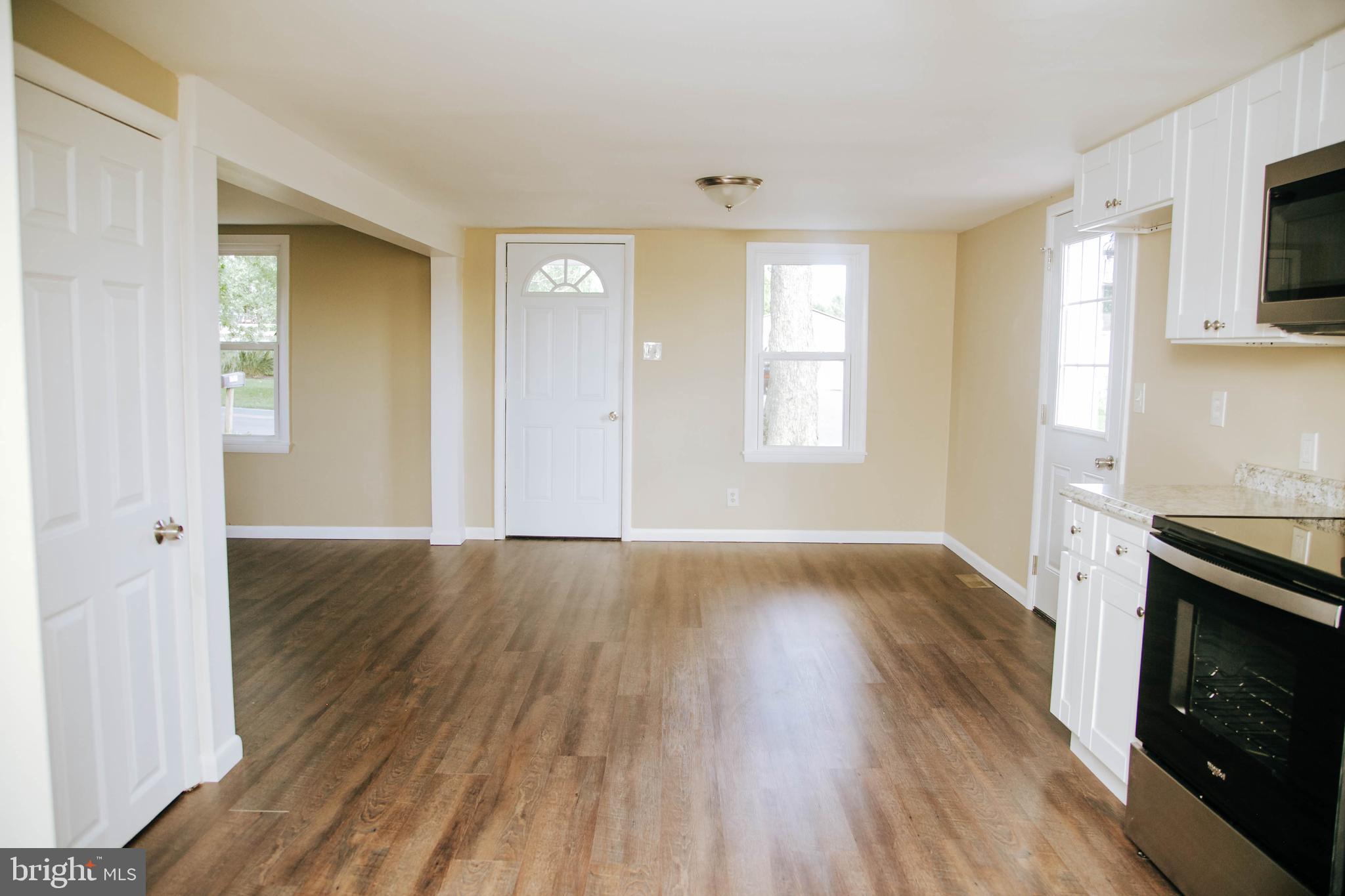 1731 Mapledale Road Elizabethtown, PA 17022 - Photo 6 of 34 Gallery Image 6