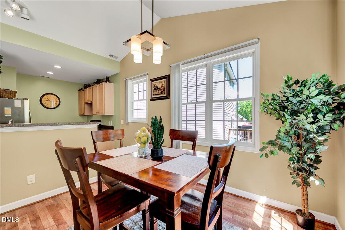 5629 Tealbrook Drive Raleigh, NC 27610 - Photo 11 of 27 25-5629 Tealbrook Dr-25