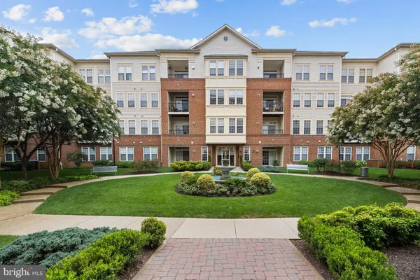 $2,850 | 2540 Kensington Gardens, Unit 204, Ellicott City, MD 21043
