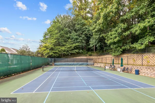 $3,000 | 2540 Kensington Gardens, Unit 204, Ellicott City, MD 21043