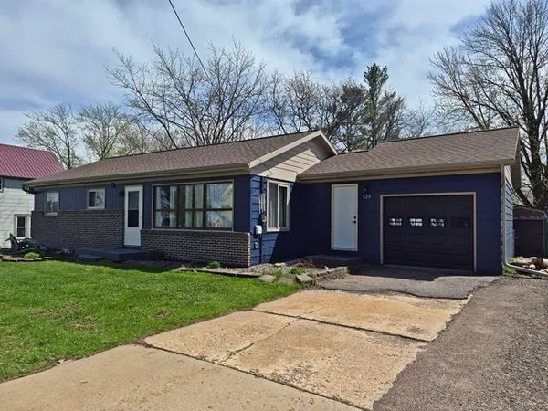 $194,900 | 820 Western Street, Marshfield, WI 54449