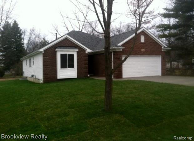 2548 Weaverton Rochester Hills, MI 48307 - Photo 2 of 21