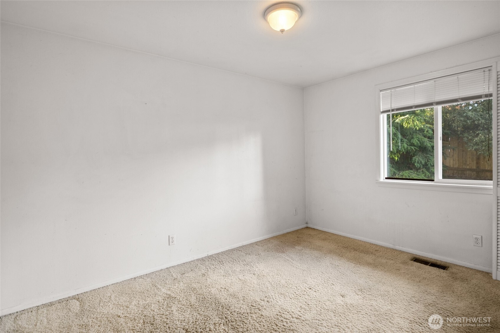 9220 Northeast 191st Street Bothell, WA 98011 - Photo 16 of 38