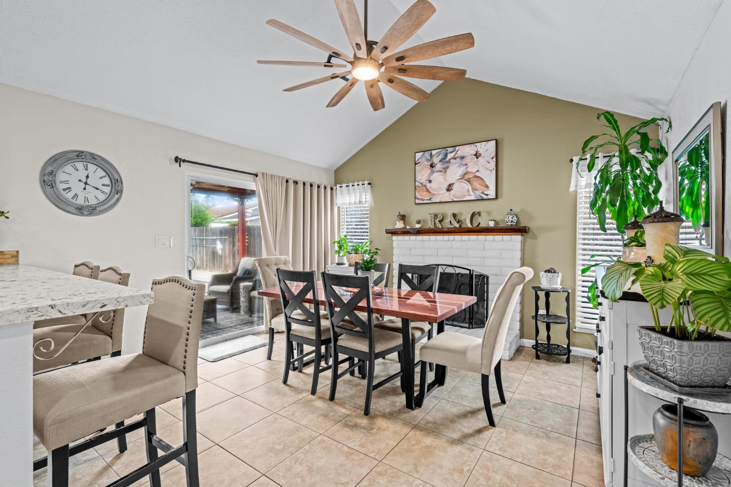 760 Pebble Way Manteca, CA 95336 - Photo 11 of 41