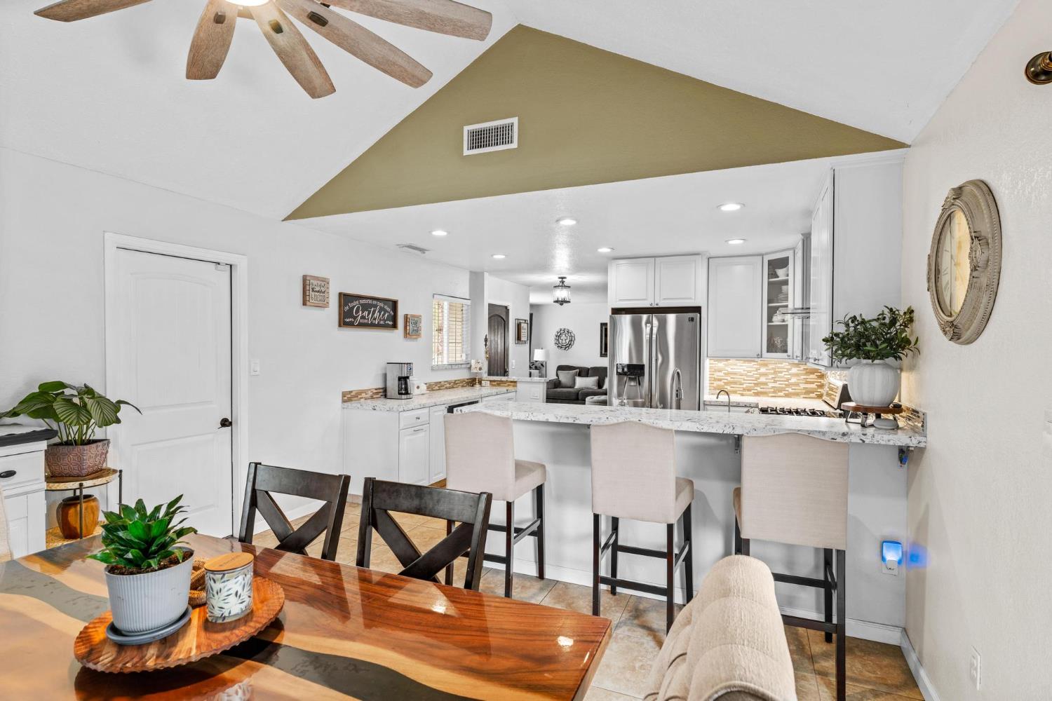 760 Pebble Way Manteca, CA 95336 - Photo 14 of 41