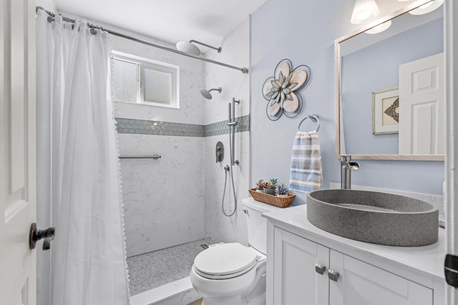 760 Pebble Way Manteca, CA 95336 - Photo 21 of 41