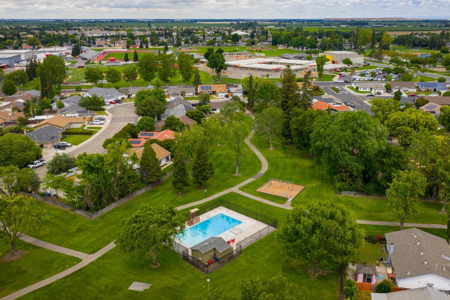 760 Pebble Way Manteca, CA 95336 - Photo 38 of 41