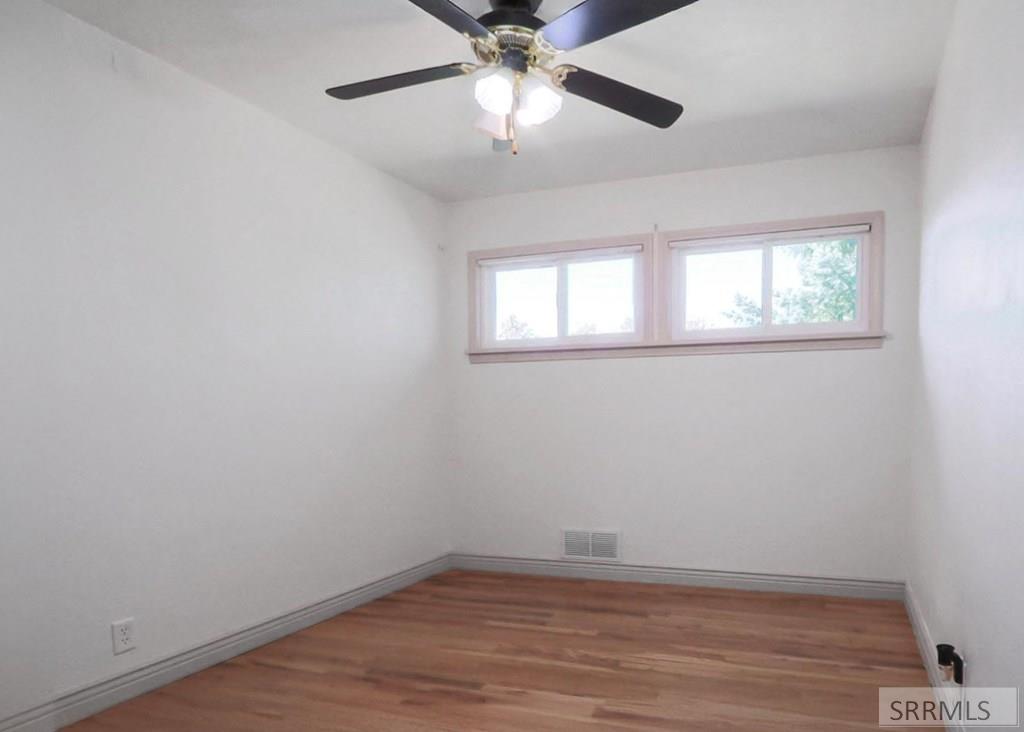 305 East 3rd South Rexburg, ID 83440 - Photo 17 of 43