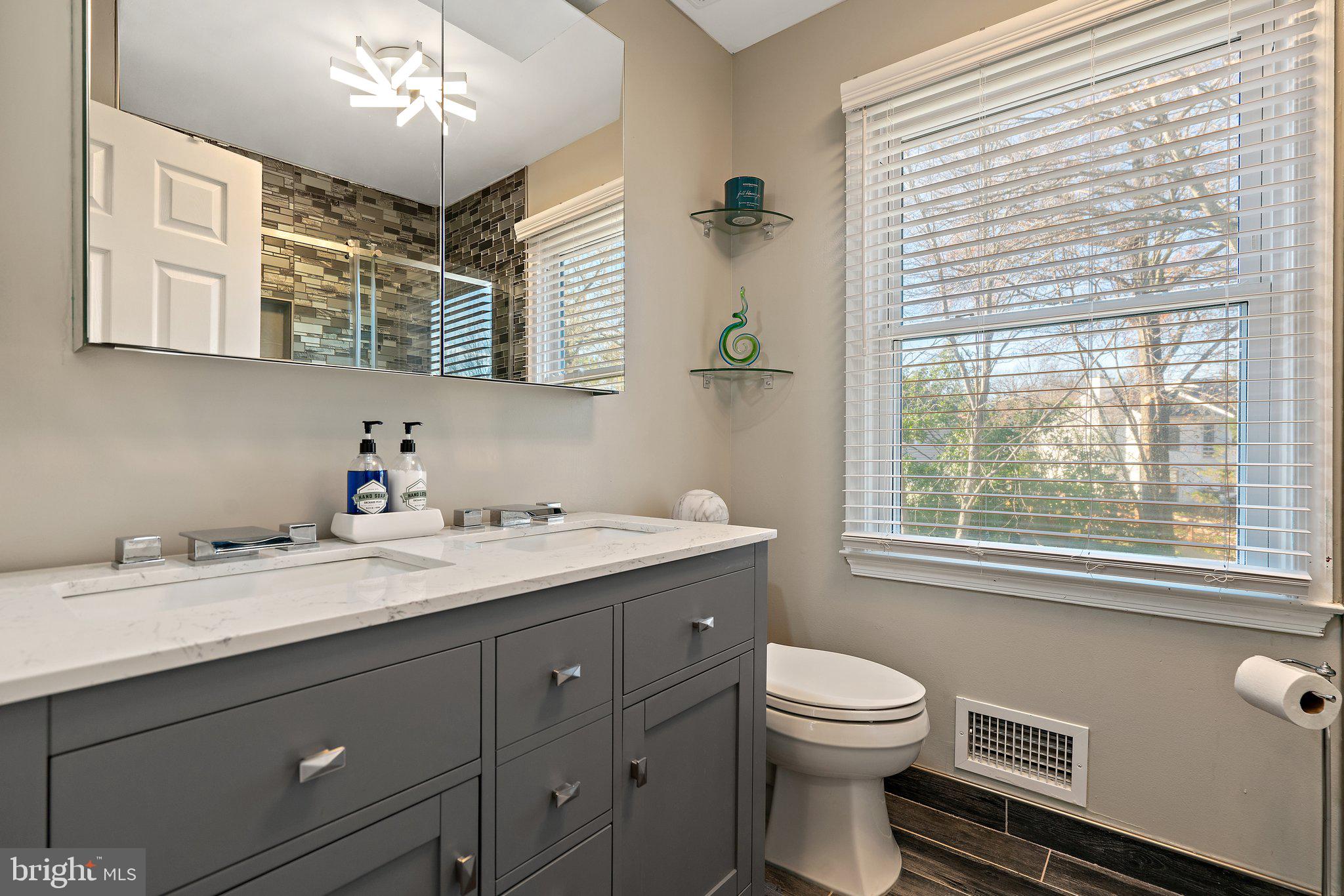 8026 Rocky Run Road Gainesville, VA 20155 - Photo 23 of 50