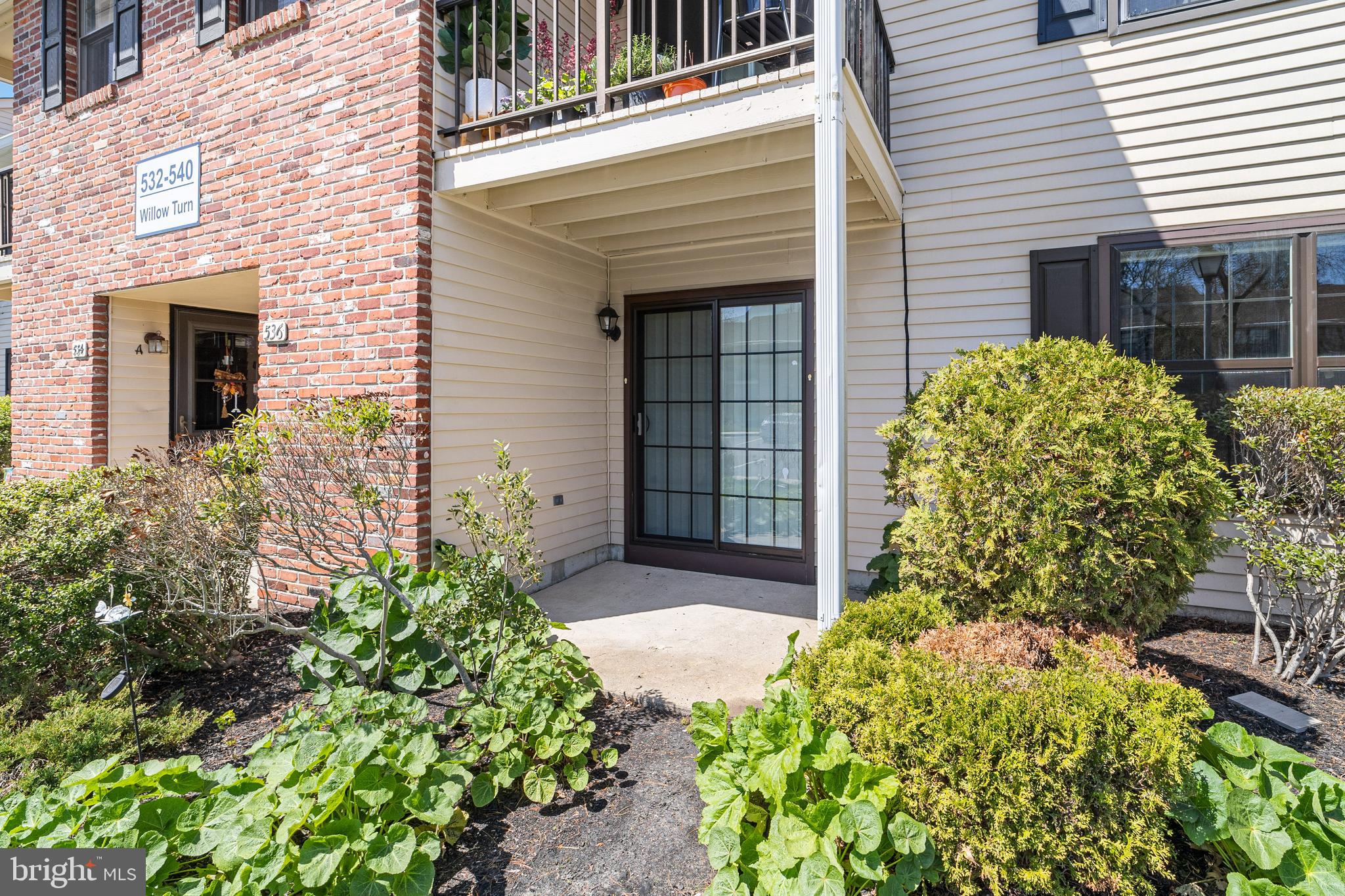 536 A Willow Turn Mount Laurel, NJ 08054 - Photo 2 of 20 front view of a house