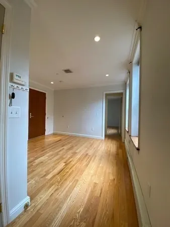 $4,200 | 100 Salem Street, Unit SUITE 5, Boston, MA 02113