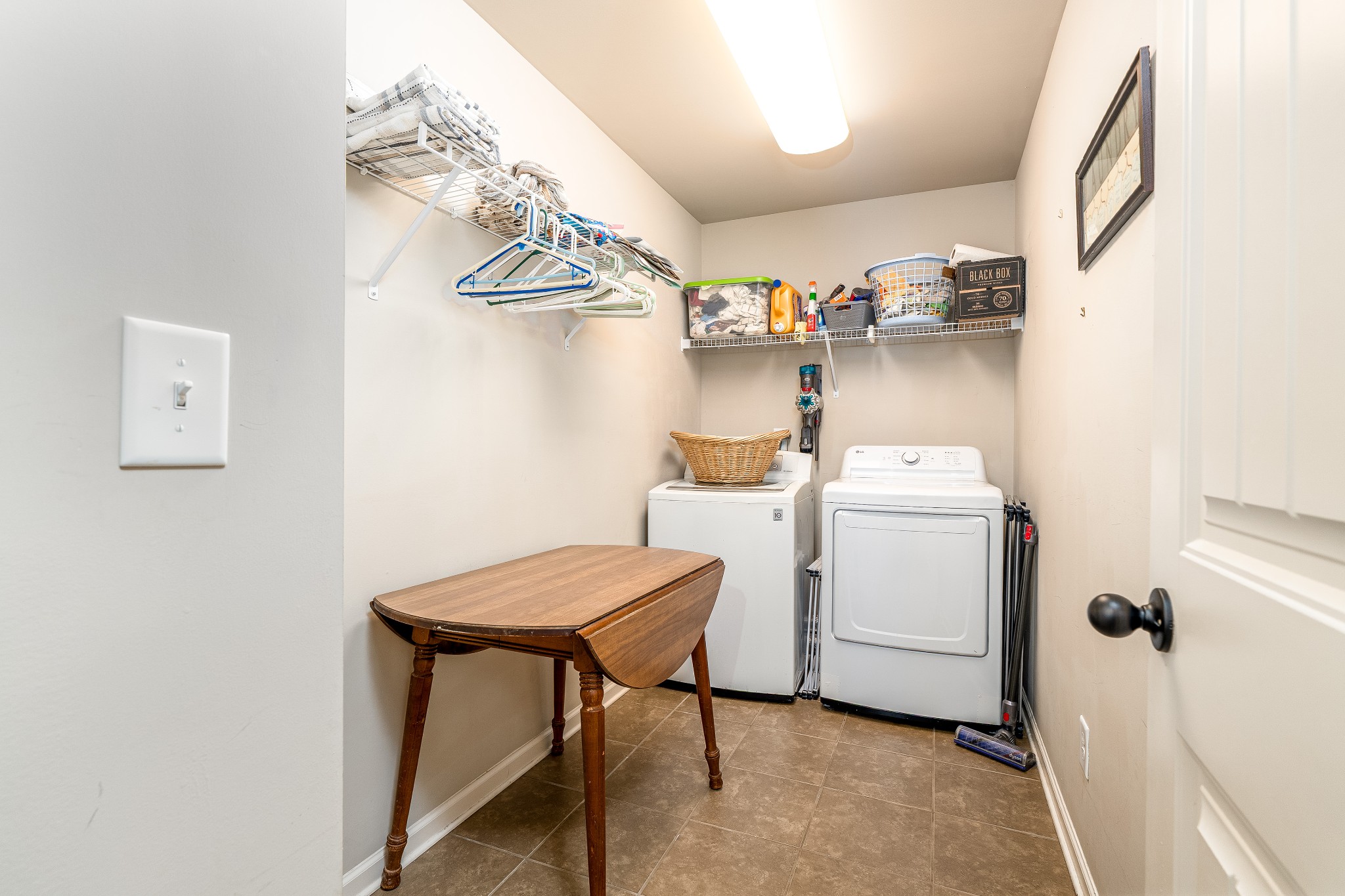 2034 Austin Drive Spring Hill, TN 37174 - Photo 30 of 41 a room that has a table and a chair in it