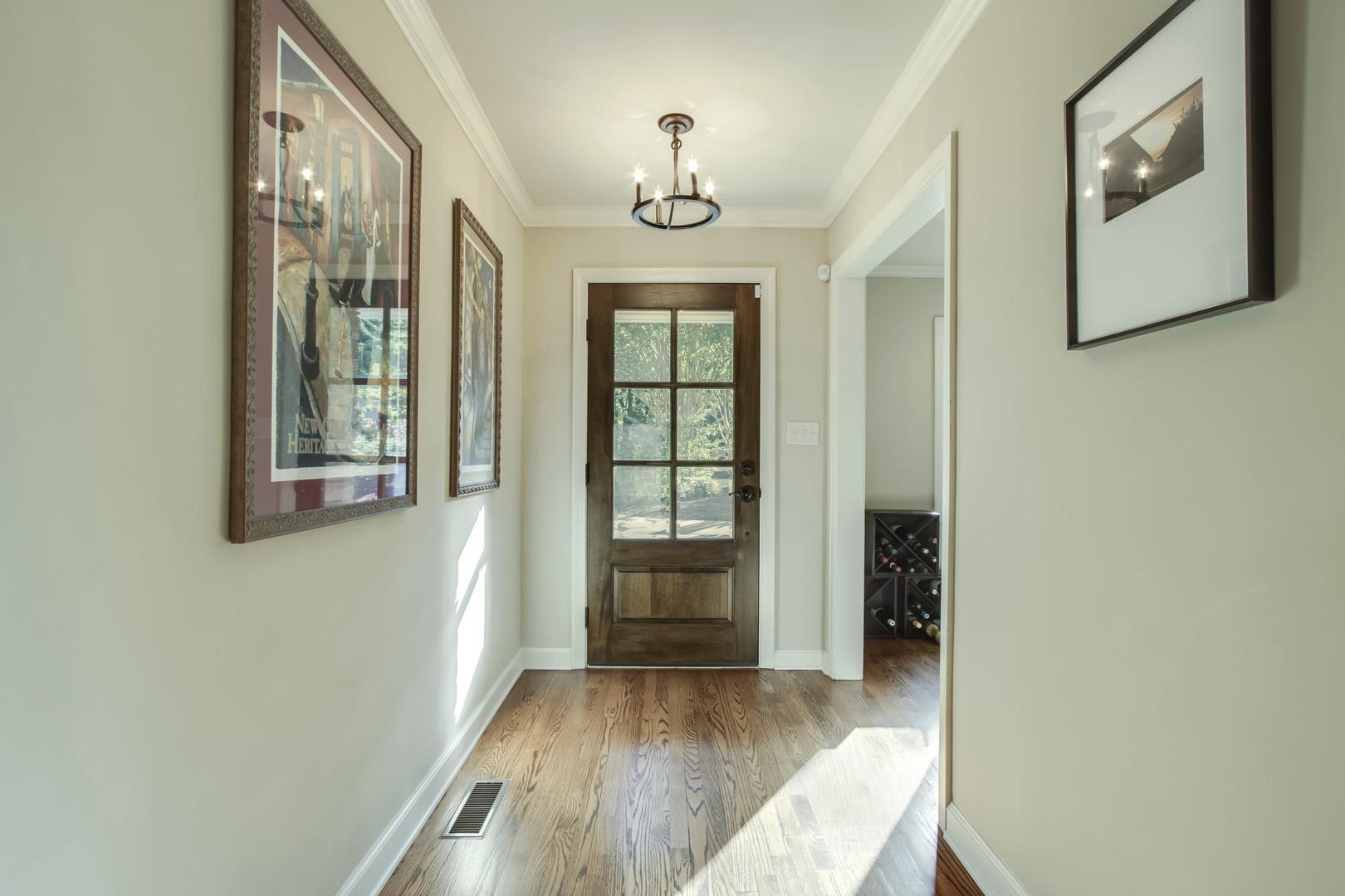 1008 Bluff View Road Southwest Knoxville, TN 37919 - Photo 4 of 40 Gallery Image 4