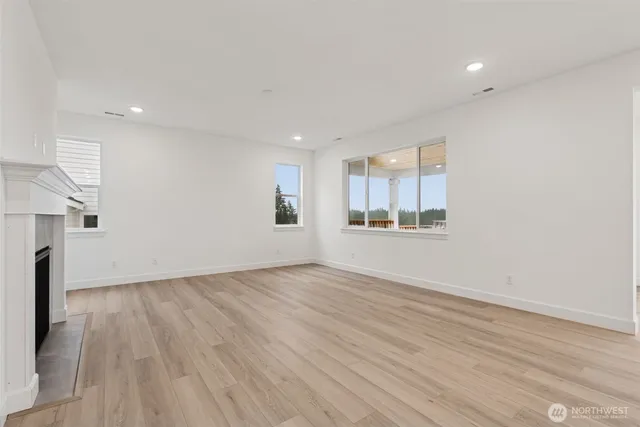 $814,990 | 10673 Treasure Drive Northwest, Unit 115, Silverdale, WA 98383