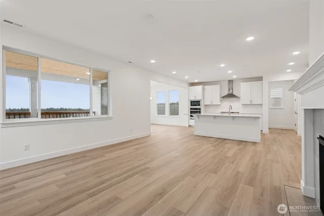 $814,990 | 10673 Treasure Drive Northwest, Unit 115, Silverdale, WA 98383