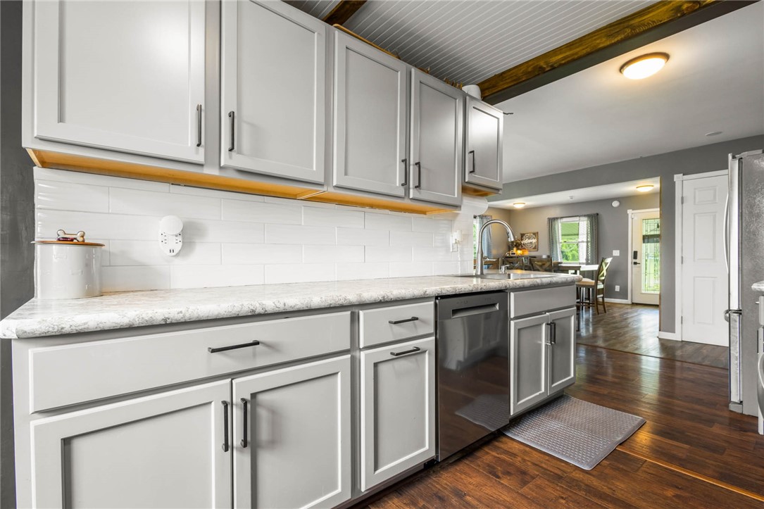 11434 Harrison Road Shelby, NY 14103 - Photo 7 of 50