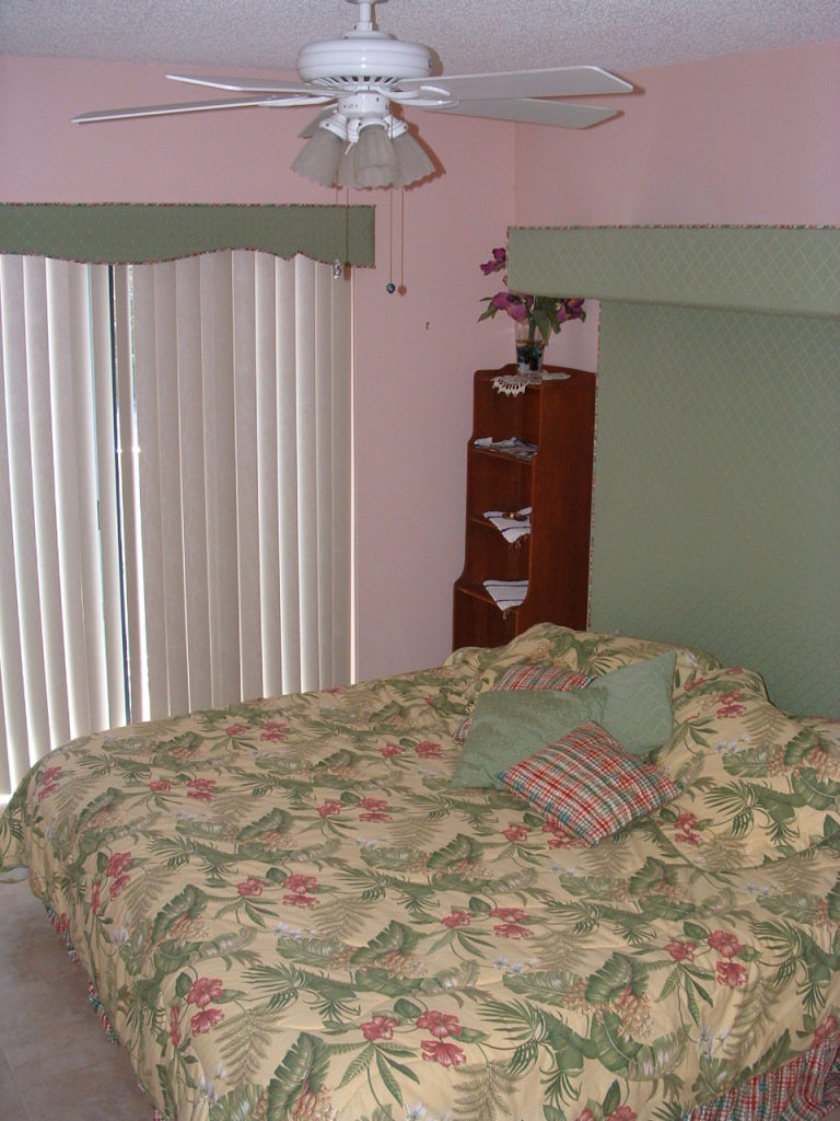 423 Sombrero Beach Road, Unit 6 Marathon, FL 33050 - Photo 14 of 23 master bdr