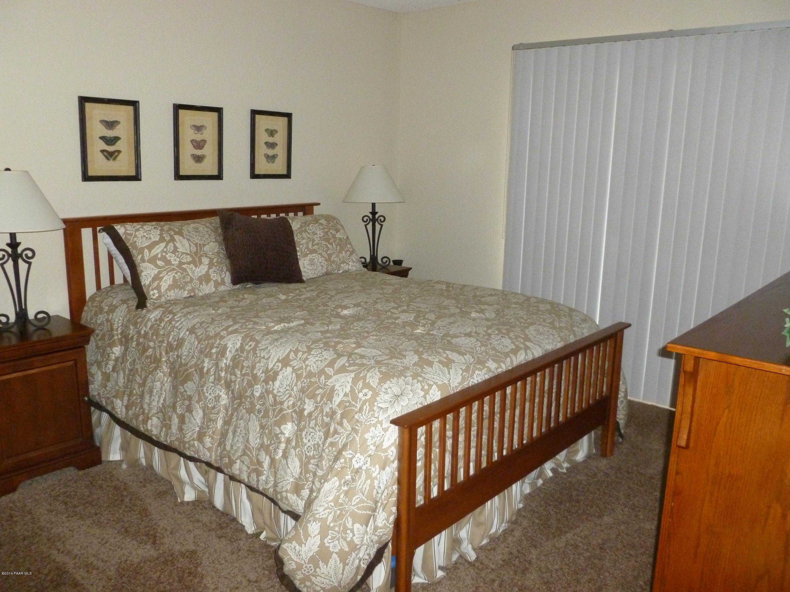 3089 Montana Terrace Road, Unit 3B Prescott, AZ 86301 - Photo 9 of 18 Master bedroom