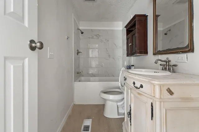 $219,000 | 12690 Red Bud Trail North, Buchanan, MI 49107