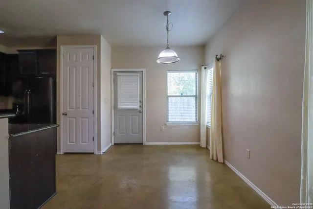 $1,450 | 1125 Brown Rock Drive, New Braunfels, TX 78130