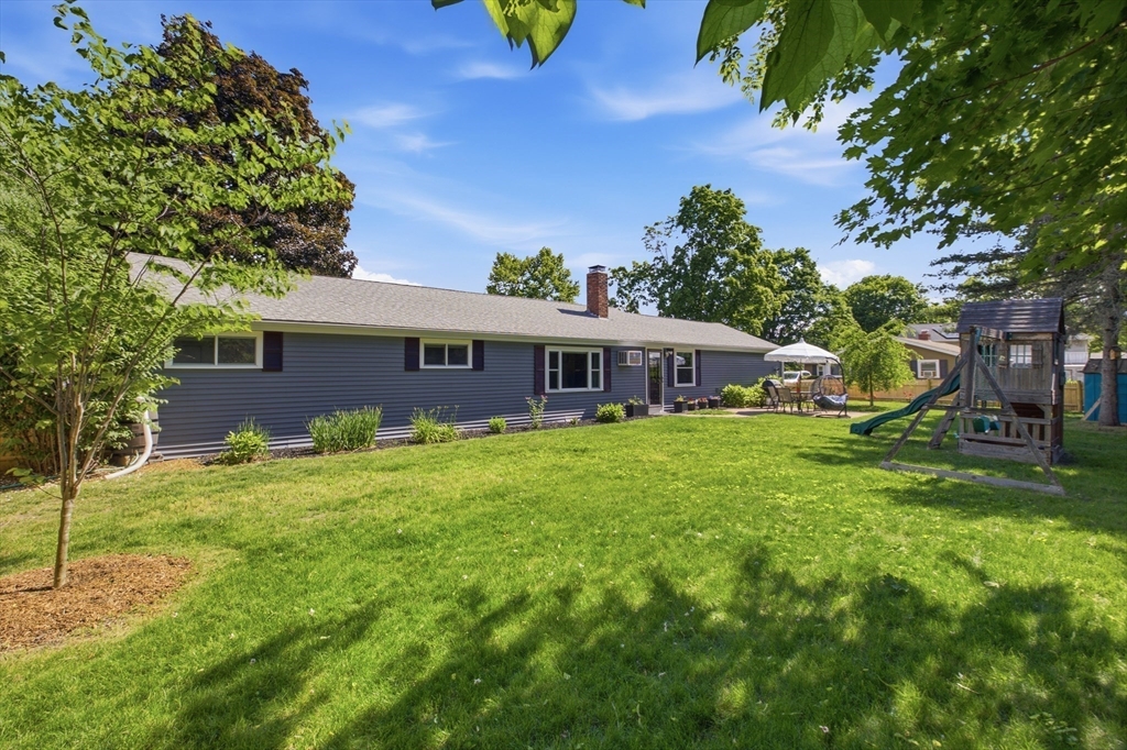 13 Louis Road Framingham, MA 01702 - Photo 27 of 31