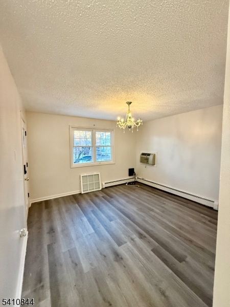 111 Lindegar Street Linden, NJ 07036 - Photo 7 of 12