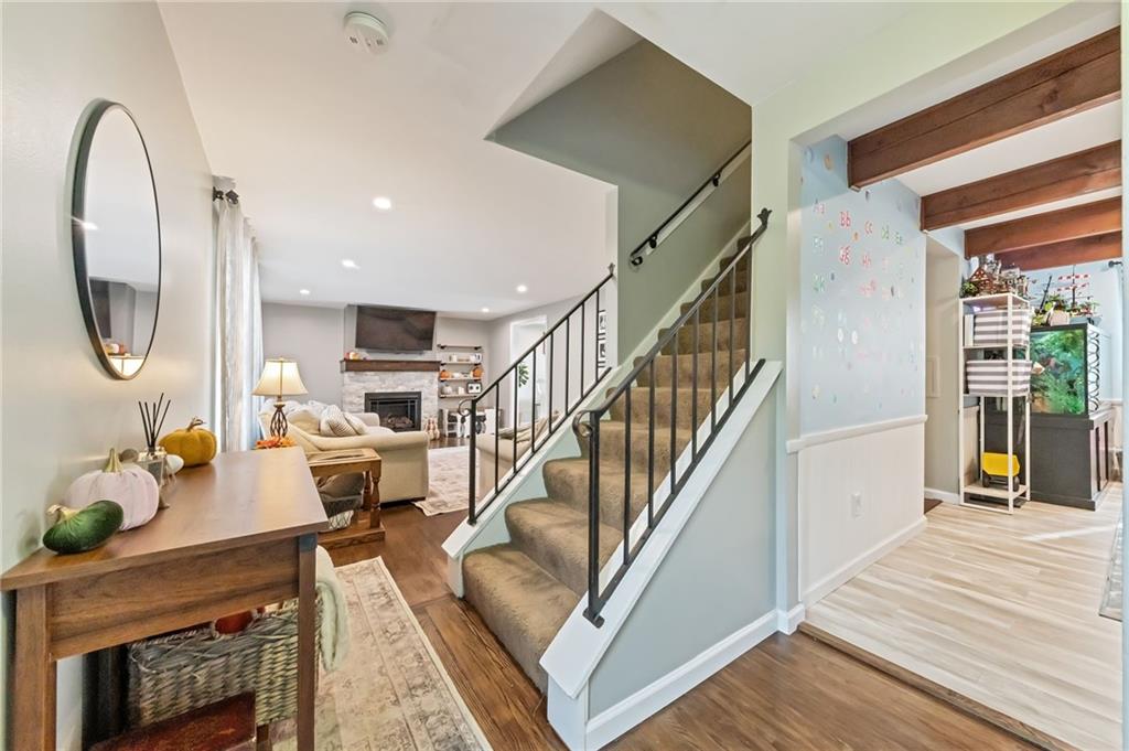 3941 Drexel Road Pittsburgh, PA 15212 - Photo 3 of 25 a living room with furniture and a wooden floor