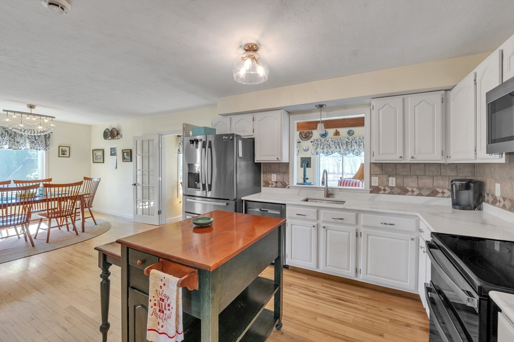 2319 Barre Road Hardwick, MA 01037 - Photo 9 of 42 Gallery Image 9