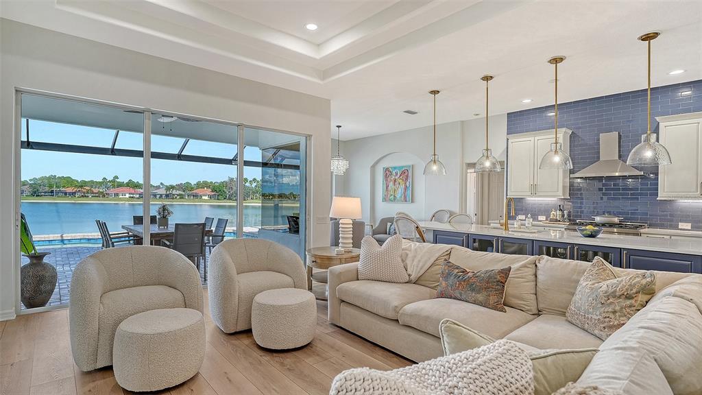 6619 Waters Edge Way Lakewood Ranch, FL 34202 - Photo 15 of 72