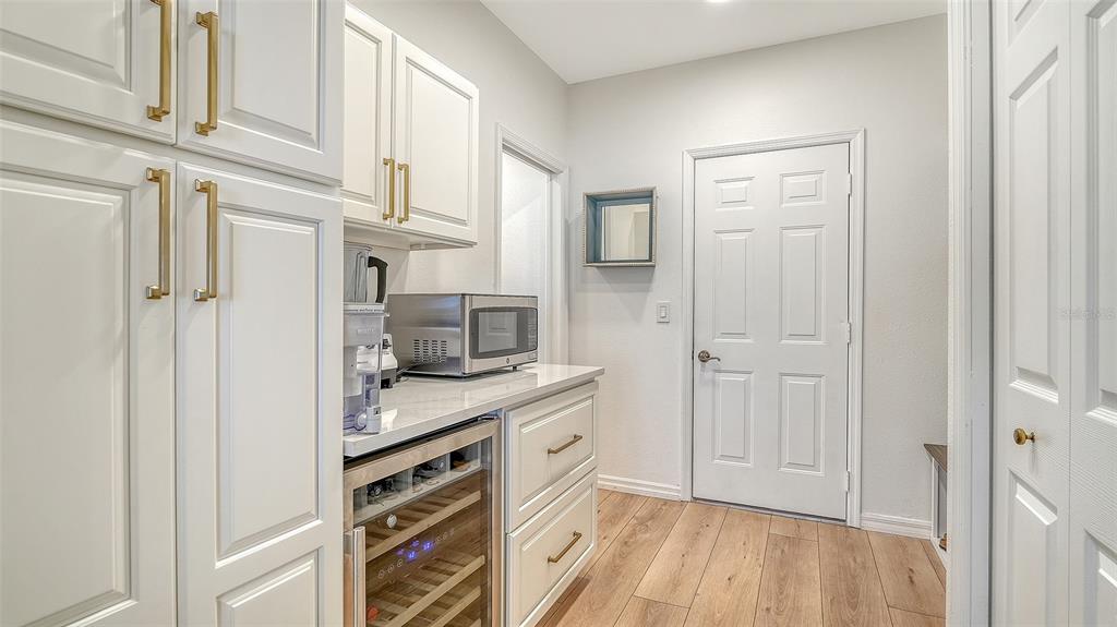 6619 Waters Edge Way Lakewood Ranch, FL 34202 - Photo 37 of 72