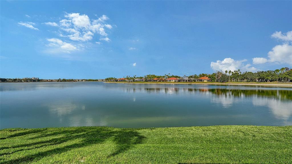 6619 Waters Edge Way Lakewood Ranch, FL 34202 - Photo 45 of 72