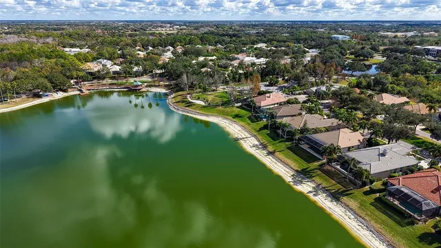 $1,000,000 | 6619 Waters Edge Way, Lakewood Ranch, FL 34202