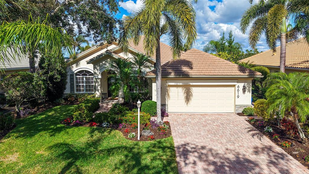6619 Waters Edge Way Lakewood Ranch, FL 34202 - Photo 5 of 72