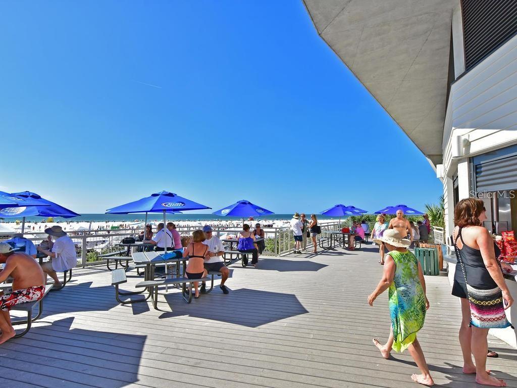 6619 Waters Edge Way Lakewood Ranch, FL 34202 - Photo 68 of 72