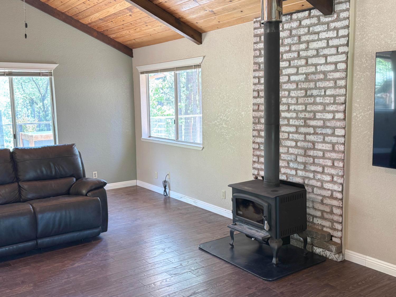 6425 Quartz Mine Road Mountain Ranch, CA 95246 - Photo 15 of 70