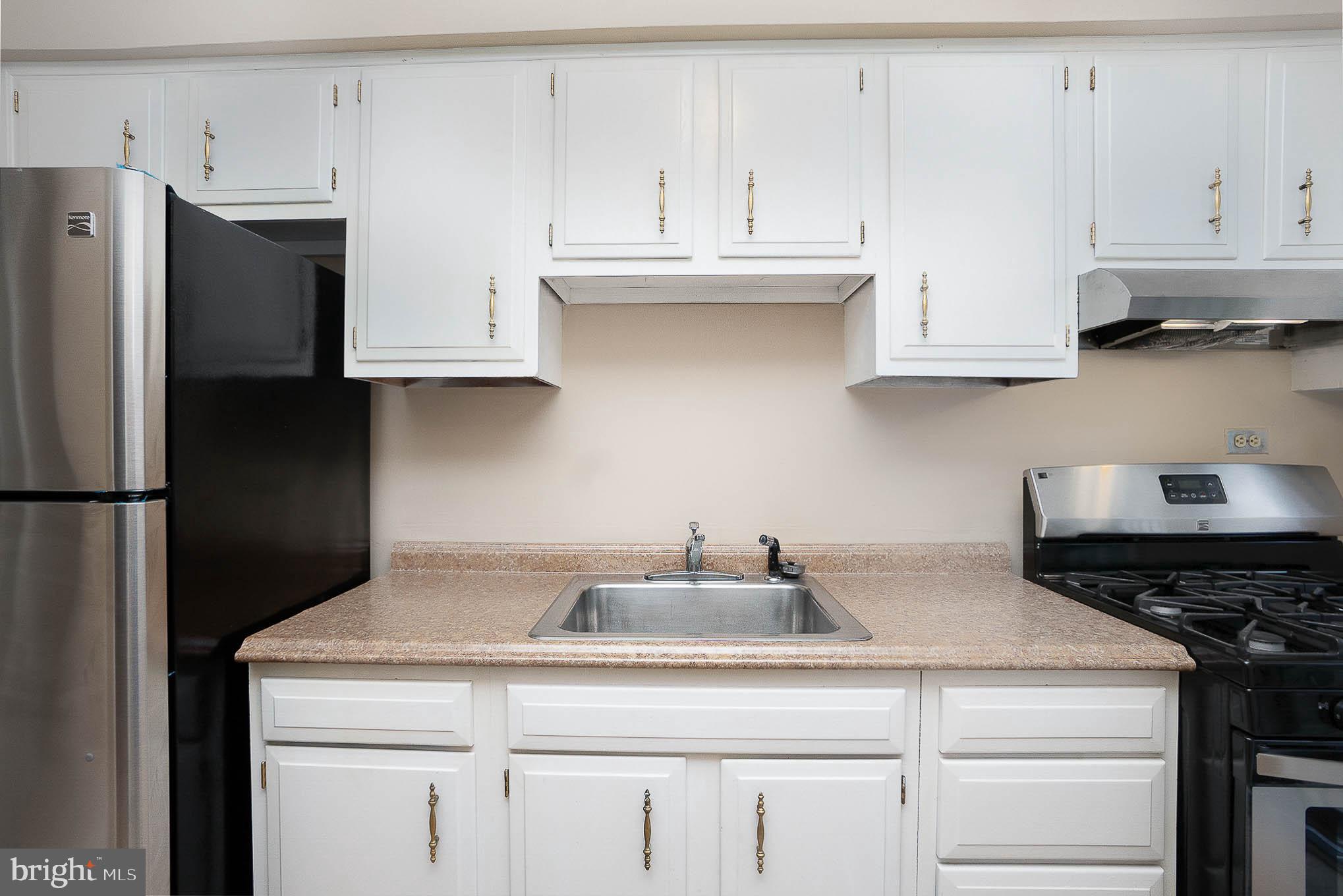 1523 Stonewood Road Baltimore, MD 21239 - Photo 11 of 30 Gallery Image 11