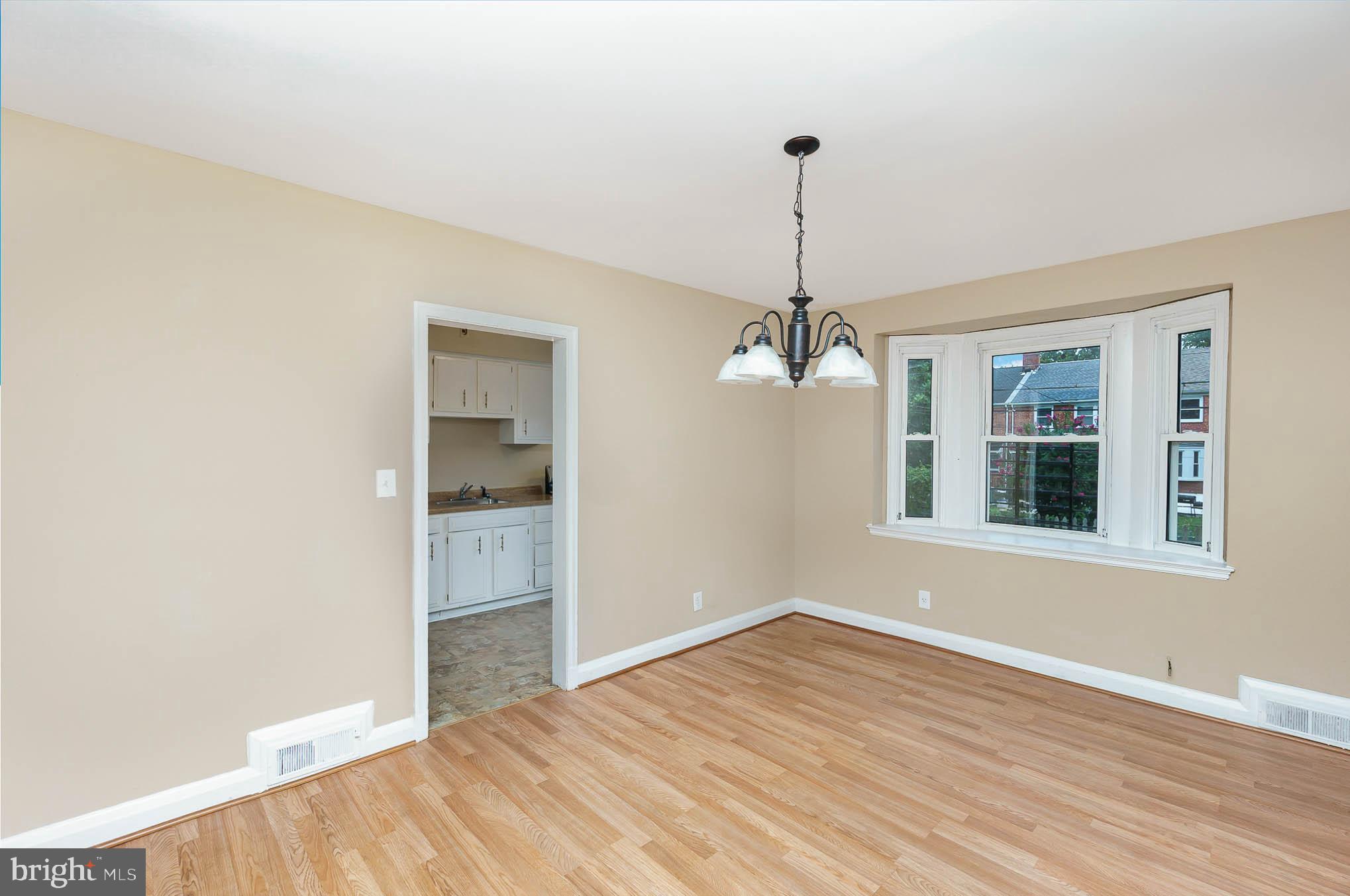 1523 Stonewood Road Baltimore, MD 21239 - Photo 6 of 30 Gallery Image 6