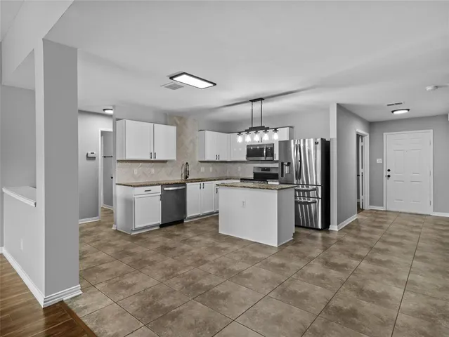 $295,000 | 2925 Nautilus Drive, Lancaster, TX 75146