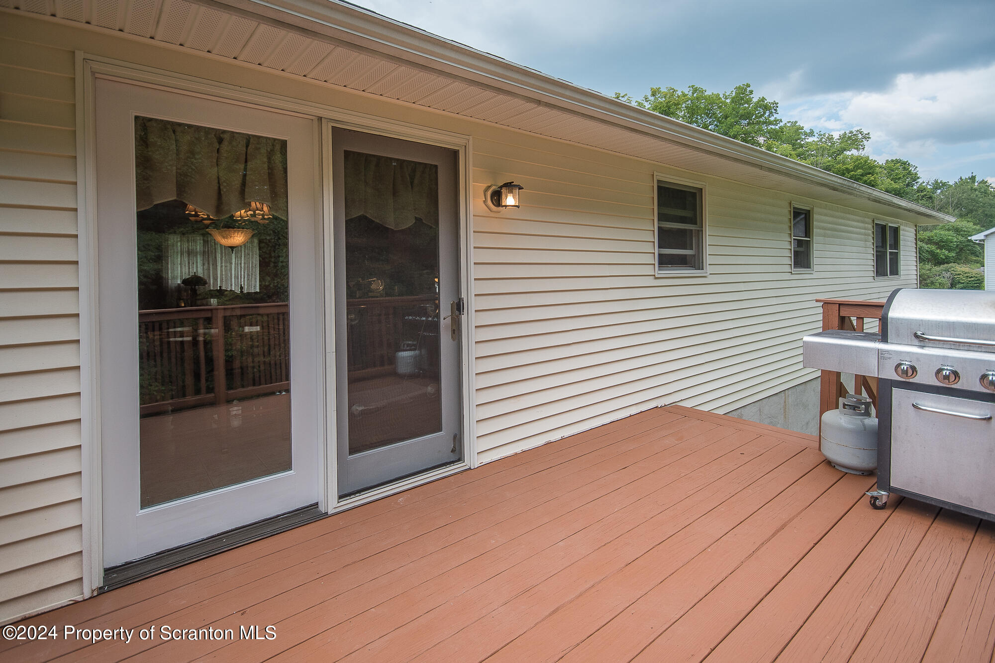456 Willowbrook Road Clarks Summit, PA 18411 - Photo 9 of 31 Gallery Image 9